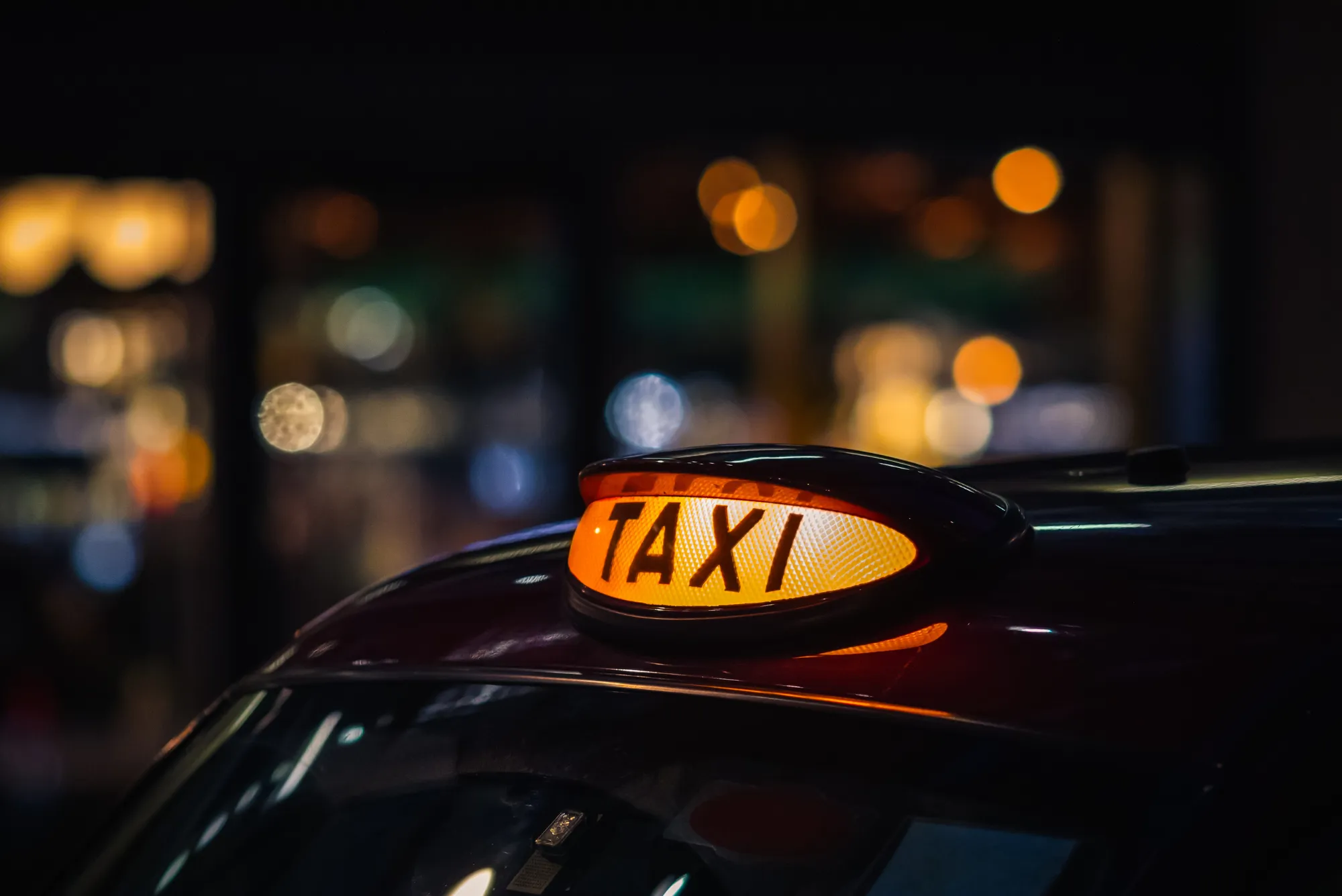 Time is Running Out! Reserve Airport Taxi to Ceiba Ferry
