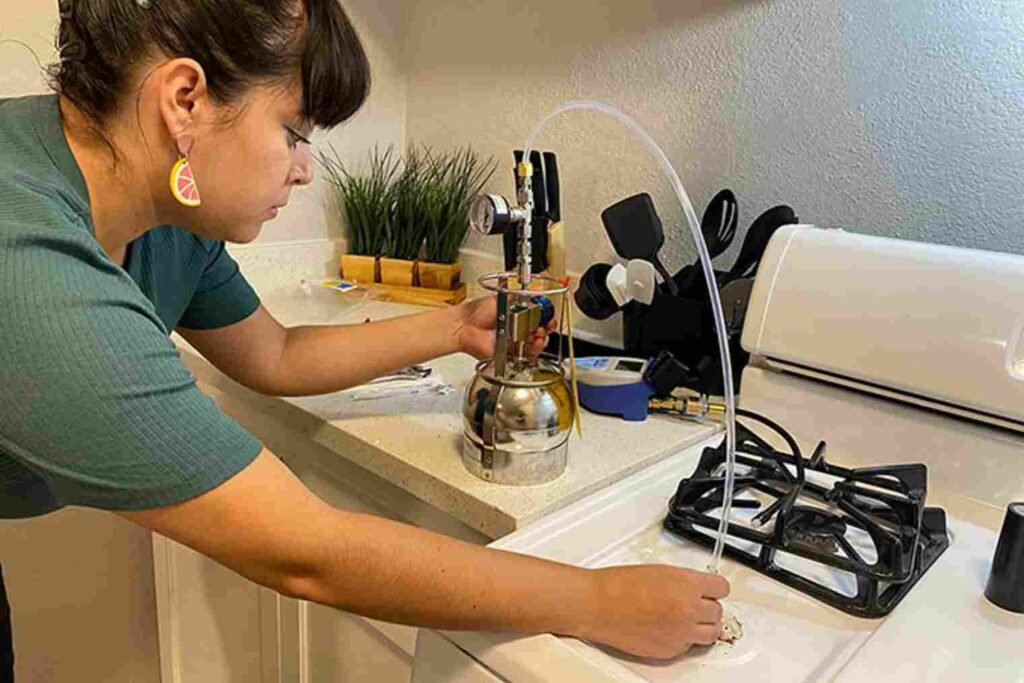 Why Gas Oven Smells Like Gas When Off