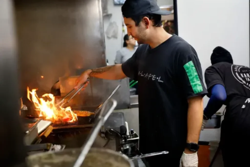 Why Gas Stove Smokes While Cooking